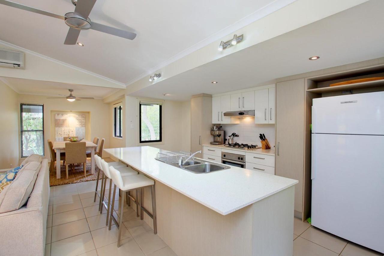 6 Orania Court Rainbow Shores Rainbow Beach Exterior photo