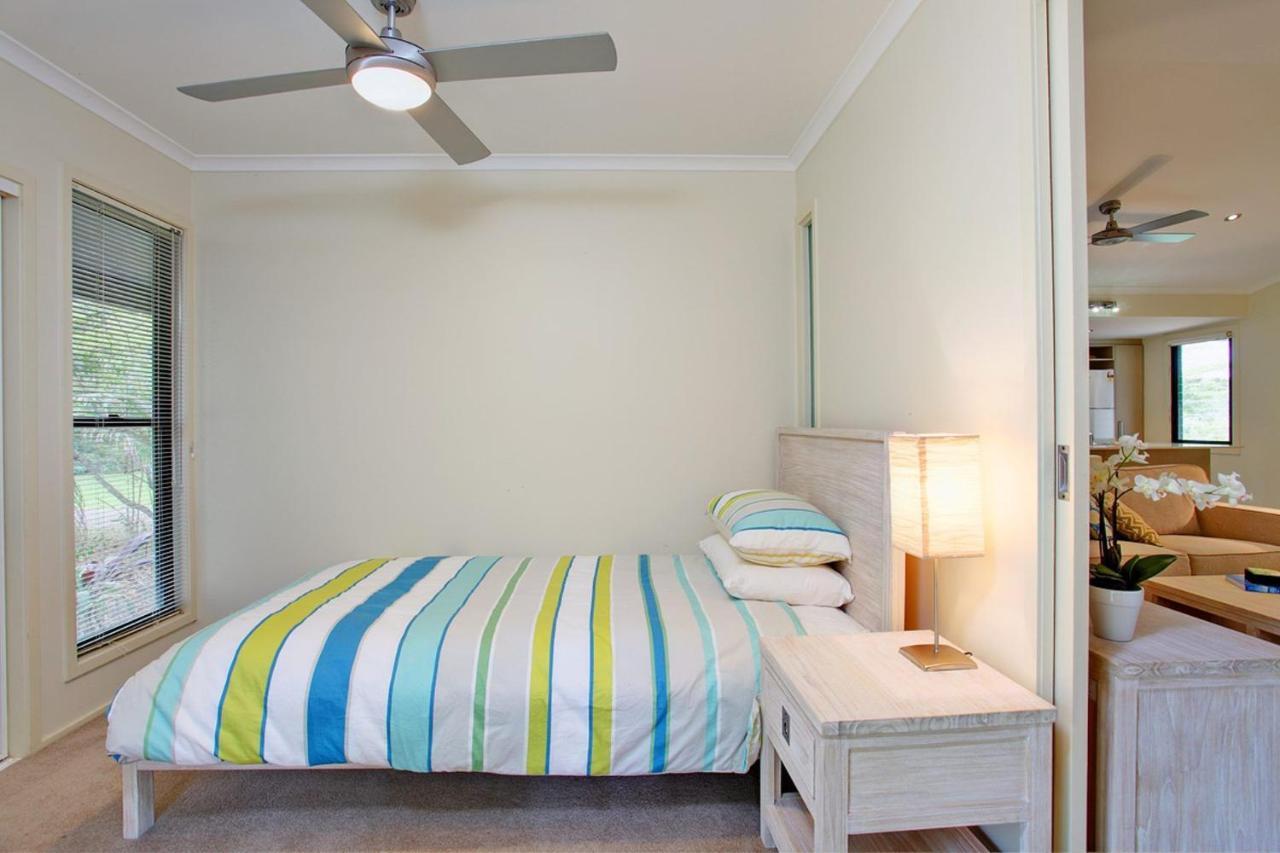 6 Orania Court Rainbow Shores Rainbow Beach Exterior photo